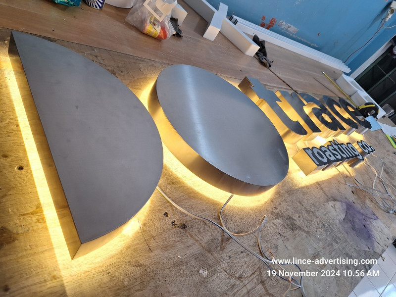 Letter Backlite