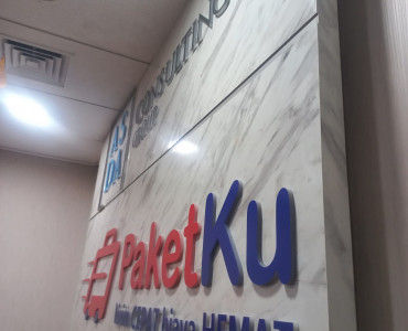 Cutting Laser Akrilik