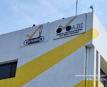 Billboard / Papan Nama
